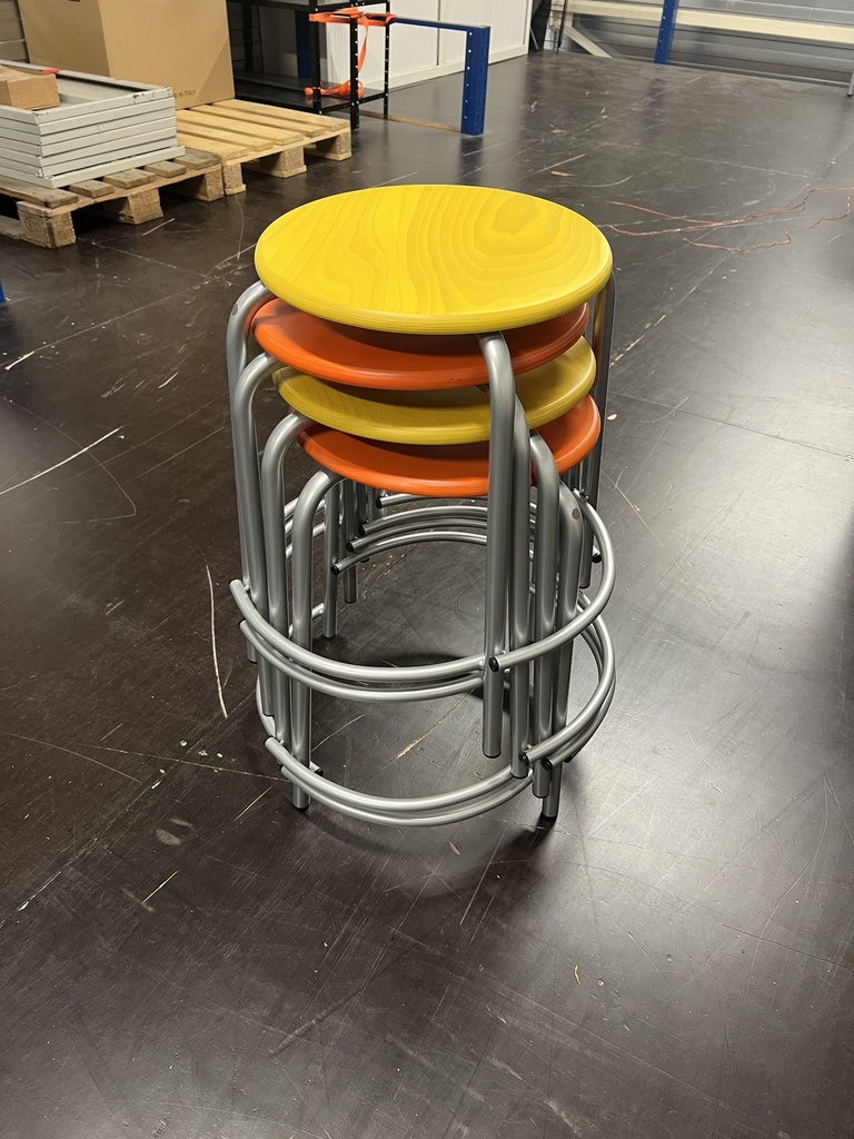 [OUTLET-PAKKET-ZITKRUKKEN] Pakket zitkrukken (set van 4 stuks)