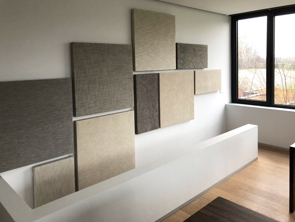 [LARGE-PANEEL-95x95CM-Stofkleuren-TBA] Akoestisch Large paneel (95 x 95 cm - wand/plafondpaneel) (Nog te bepalen)