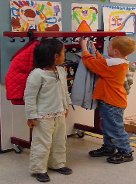 [DP15-Lengte-TBA-Hoogte garderobe-TBA-Lakkleur steunen-TBA-Lakkleur secties-TBA-Wielen-TBA] Garderoberek DP15 - dubbelzijdig (Nog te bepalen, Nog te bepalen, Nog te bepalen, Nog te bepalen, Nog te bepalen)