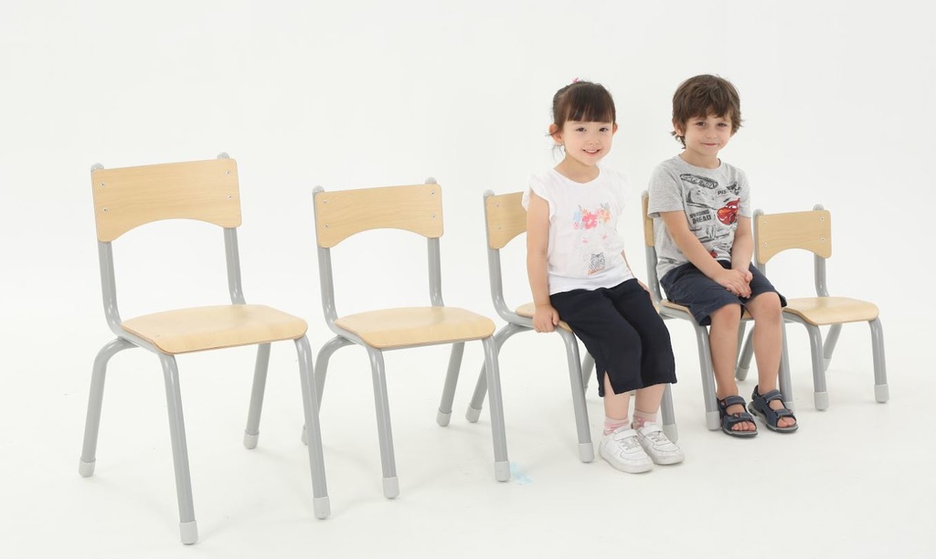 [KB5-DGXX-64-A-Seat height-TBA] Kleuterstoeltje Olaf (Nog te bepalen)